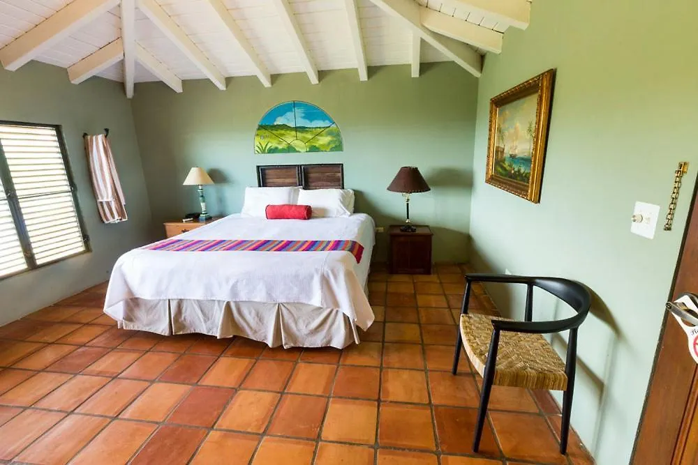 Отель Hacienda Tamarindo Вьекес 3*,  Пуэрто-Рико