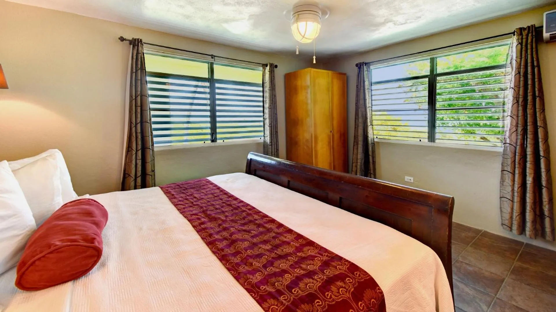 Hotel Hacienda Tamarindo Vieques