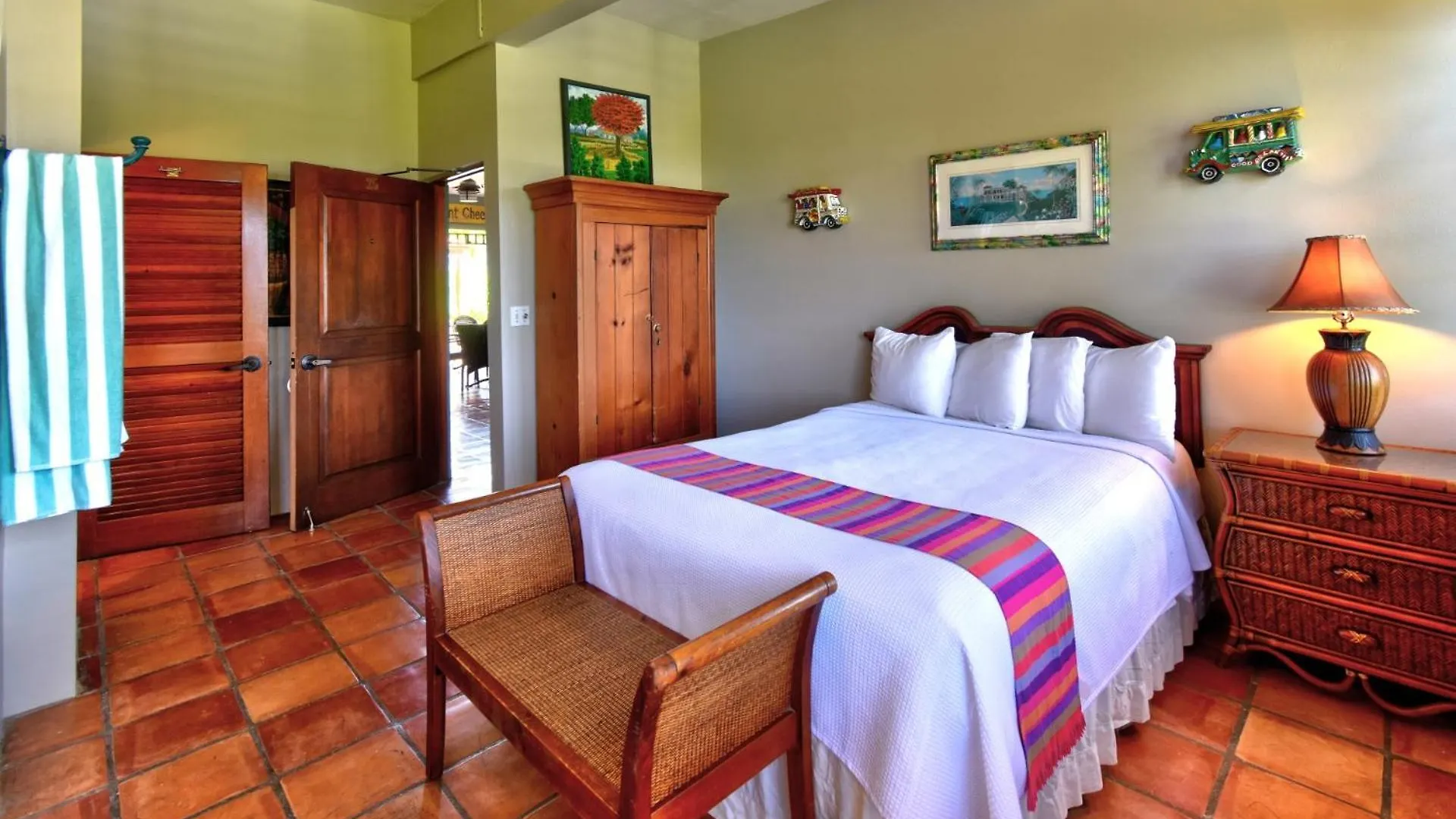Hotel Hacienda Tamarindo Vieques